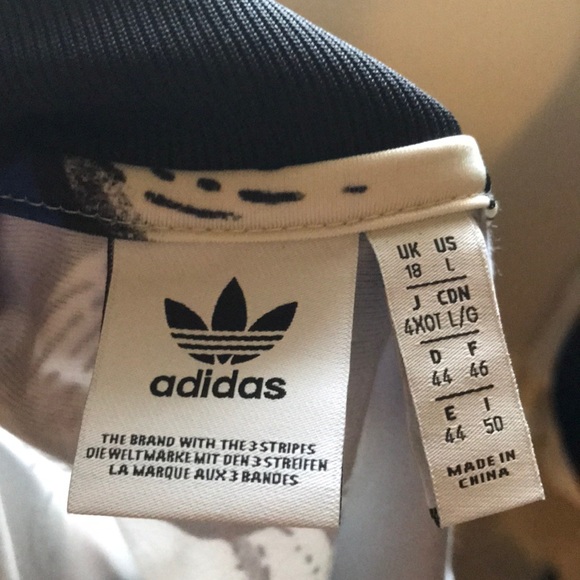 SOLD OUT Adidas X Farm Rio superstar jacket - Picture 6 of 6